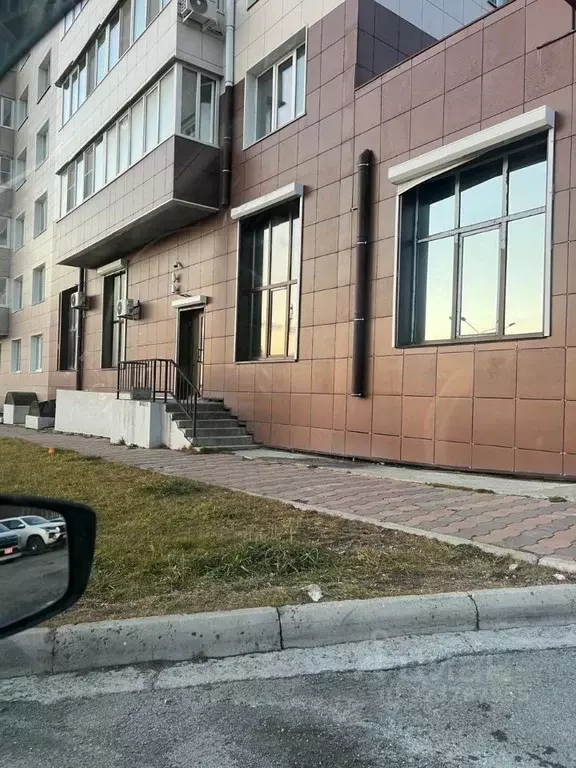 Торговая площадь в Сахалинская область, Южно-Сахалинск Больничная ул., ... - Фото 2