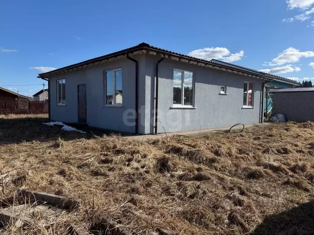 Дом в Ленинградская область, Тосненское городское поселение, Семейные ... - Фото 1