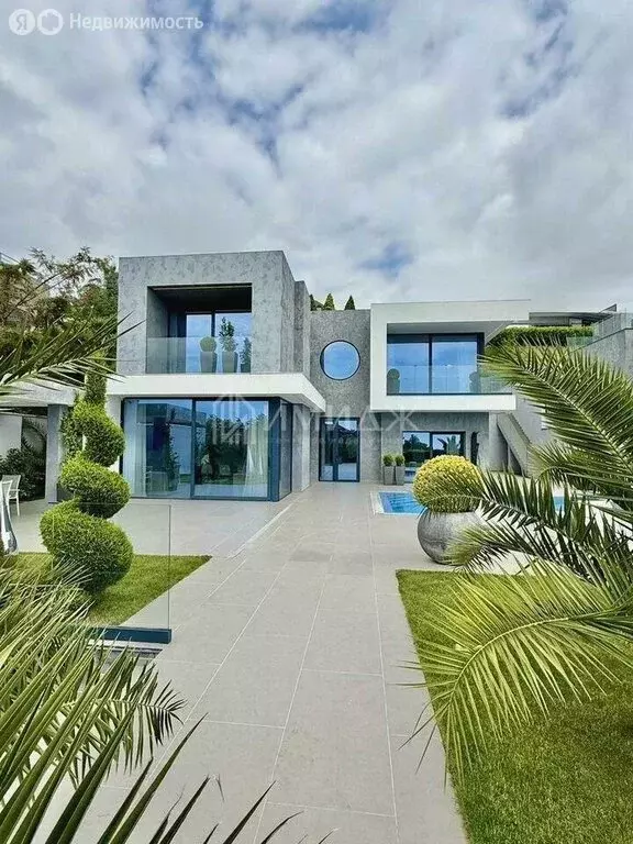 Дом в Сириус, Хоккейная улица (350 м) - Фото 1