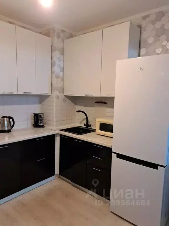 2-к кв. Ленинградская область, Кингисепп ул. Строителей, 16 (51.0 м) - Фото 2