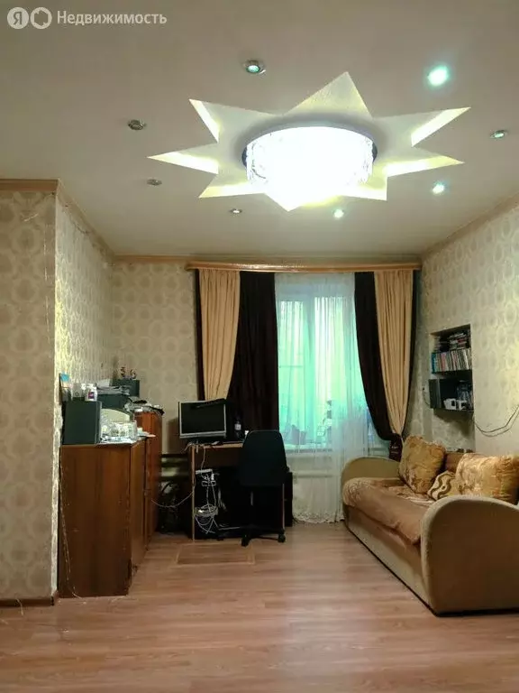 4-комнатная квартира: Новочеркасск, улица Грекова, 56 (114 м) - Фото 0