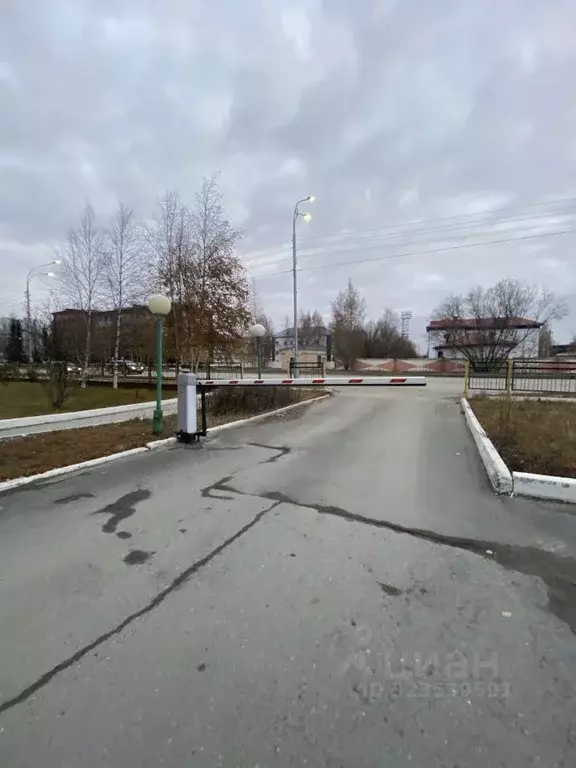 3-к кв. Ханты-Мансийский АО, Нижневартовск ул. 60 лет Октября, 19 ... - Фото 2