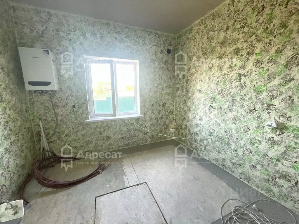 Дом в Волгоградская область, Волгоград пер. Алишера Навои (83 м) - Фото 1