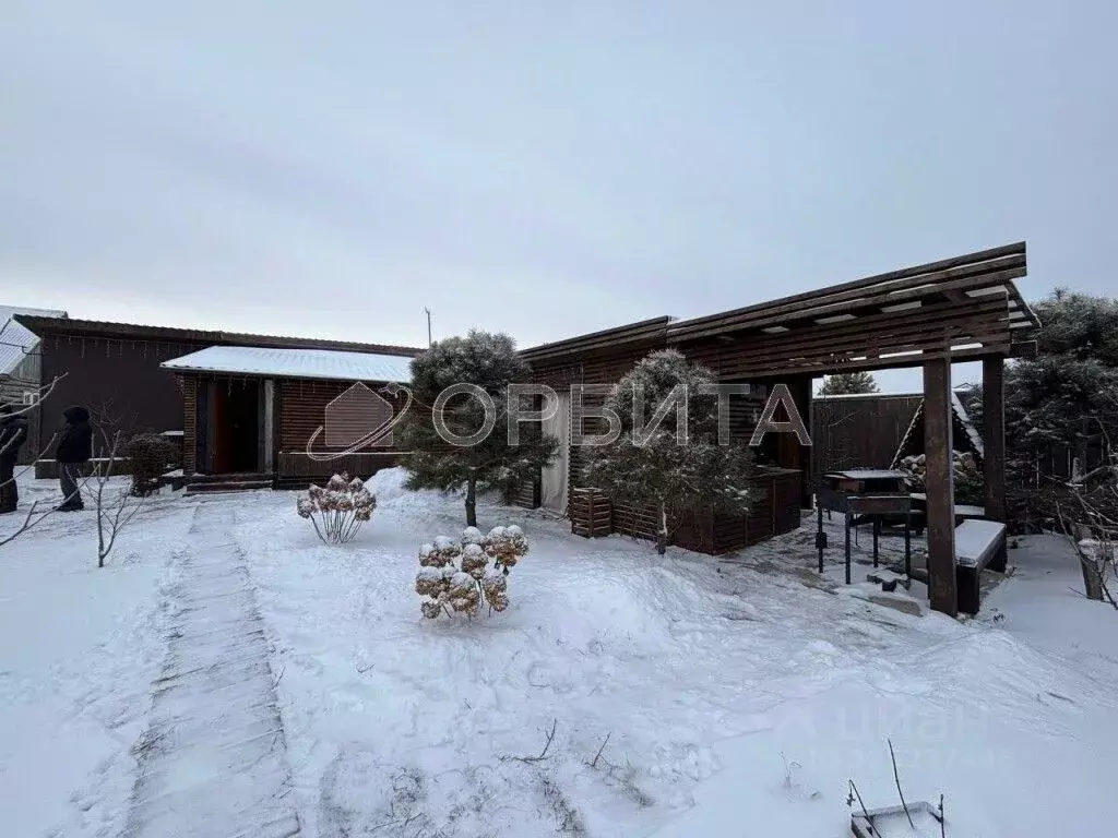 Дом в Тюменская область, Тюменский муниципальный округ, с. Каменка, ... - Фото 2