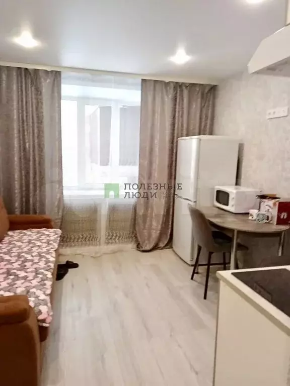 1-к. квартира, 18 м, 4/9 эт. - Фото 0