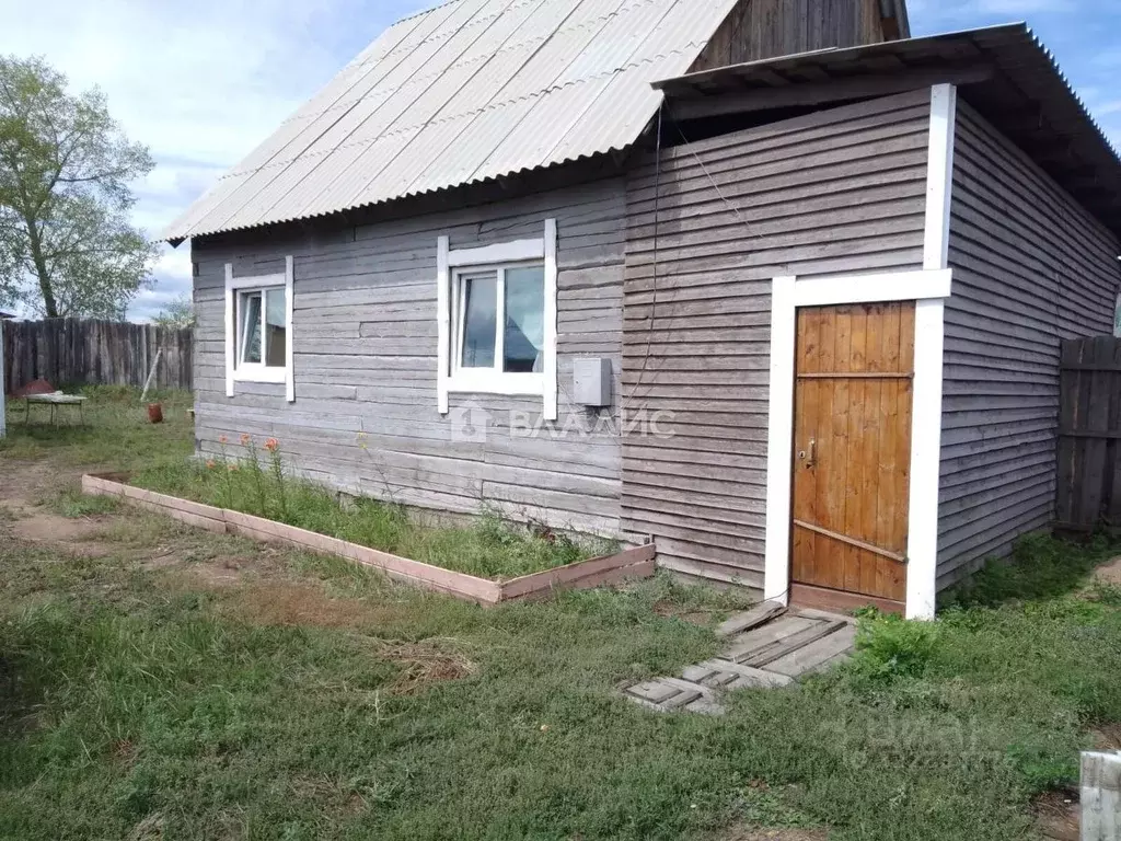 Дом в Бурятия, Улан-Удэ Вертолетная ул., 40 (56 м) - Фото 0