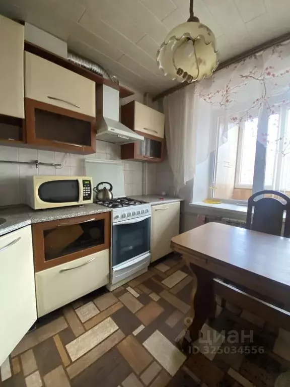 Комната Саратовская область, Саратов ул. Имени В.И. Чапаева, 99/109 ... - Фото 1