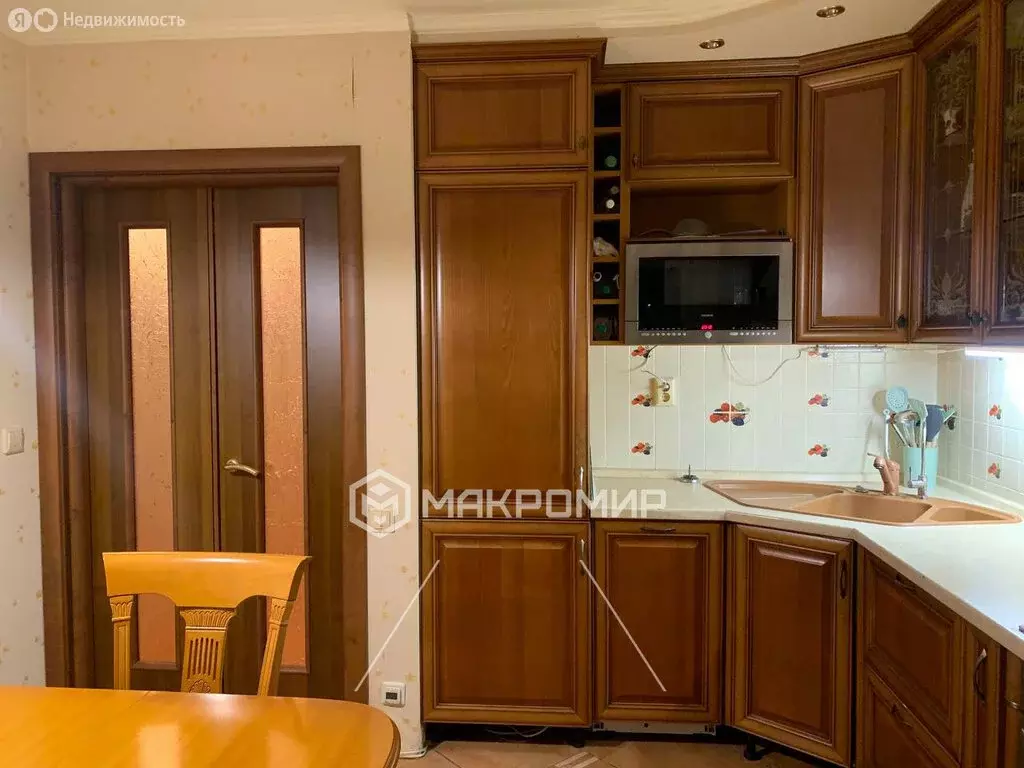 3-комнатная квартира: Санкт-Петербург, проспект Сизова, 12к1 (90.8 м) - Фото 2