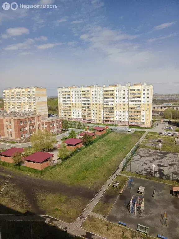 3-комнатная квартира: Копейск, улица Короленко, 4Б (72.6 м) - Фото 1
