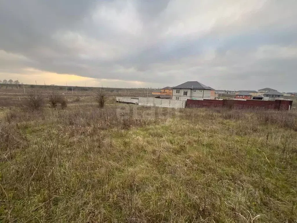 Участок в Ингушетия, Назрановский район, с. Экажево, 5-й мкр  (8.0 ... - Фото 1