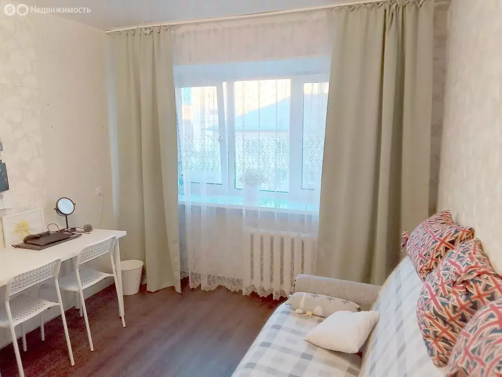 2-комнатная квартира: Екатеринбург, Красноуральская улица, 6 (41.8 м) - Фото 2