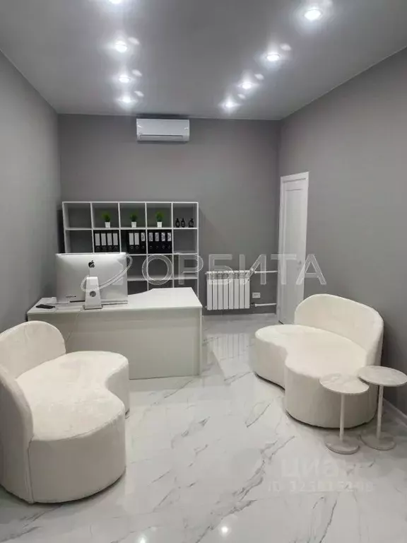 Офис в Тюменская область, Тюмень ул. 50 лет Октября, 213 (110 м) - Фото 2