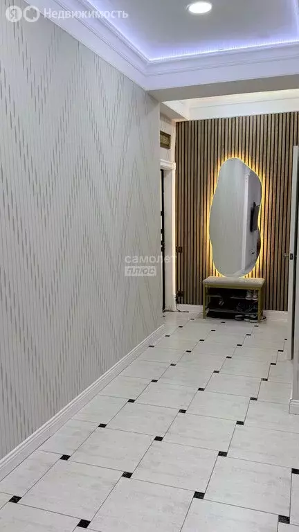 3-комнатная квартира: Махачкала, улица Эльзы Ибрагимовой, 27Д (92 м) - Фото 1