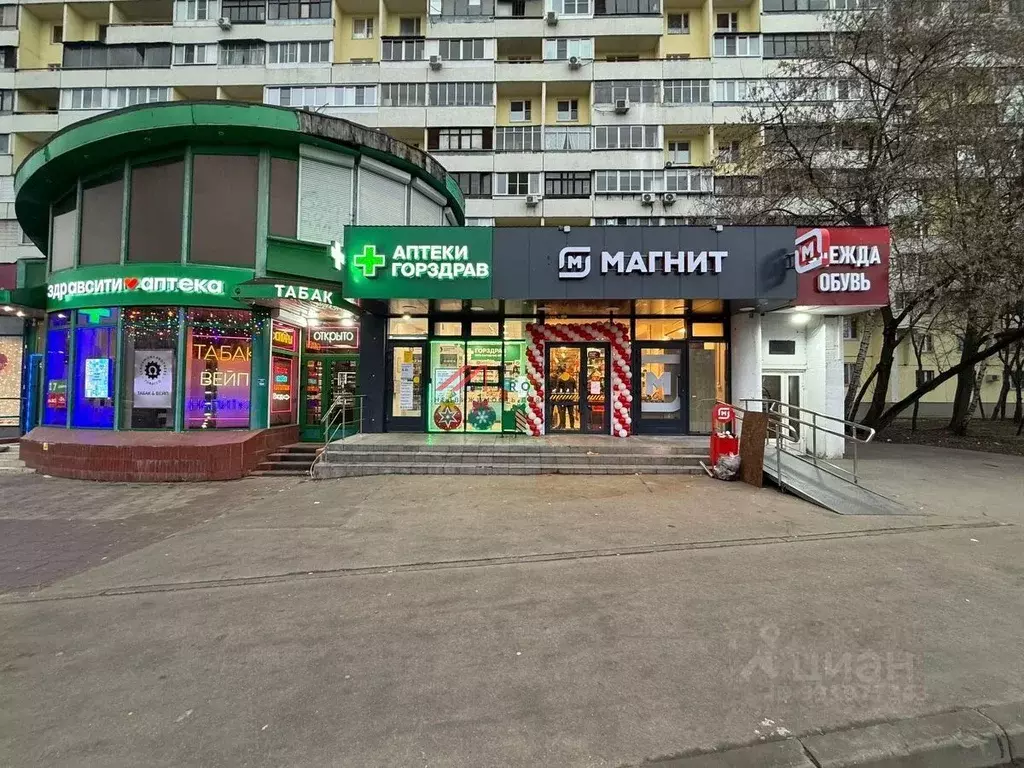 Торговая площадь в Москва Хабаровская ул., 8 (169 м) - Фото 1