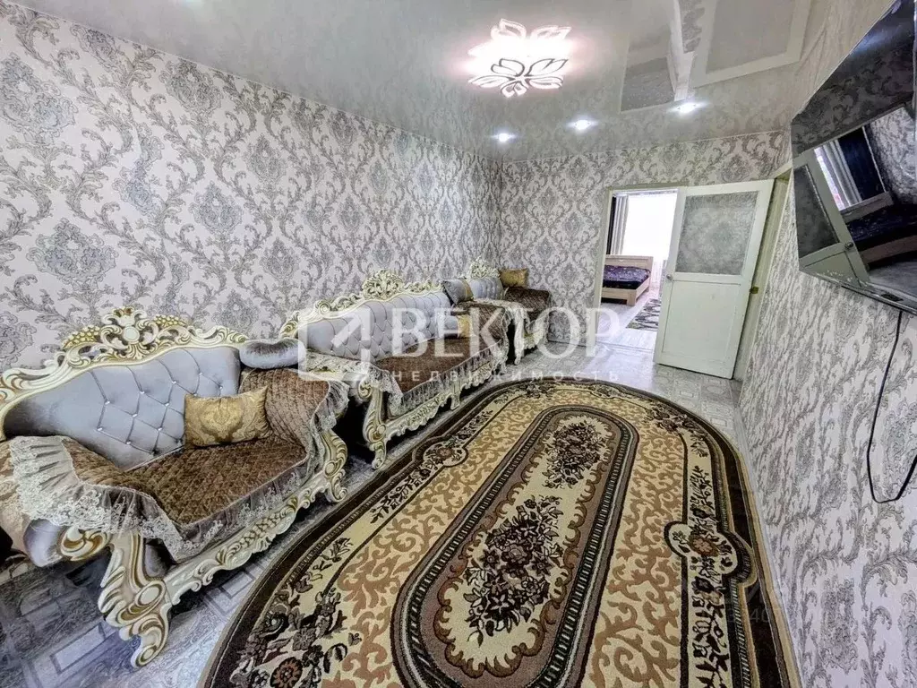 3-к кв. Ивановская область, пос. Лух ул. Мира, 8 (67.6 м) - Фото 1