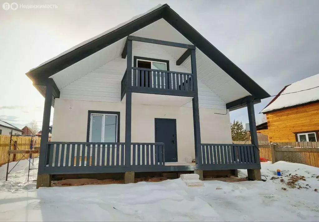 Дом в село Максимовщина, Западная улица (160 м) - Фото 1