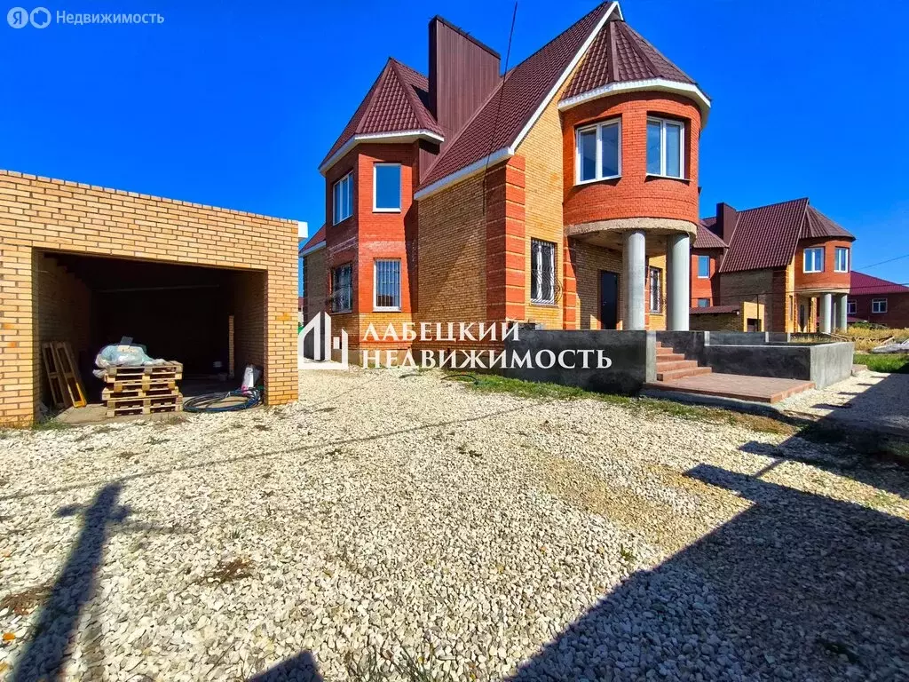 Дом в посёлок Новоберёзовский, Русская улица (408.8 м) - Фото 1