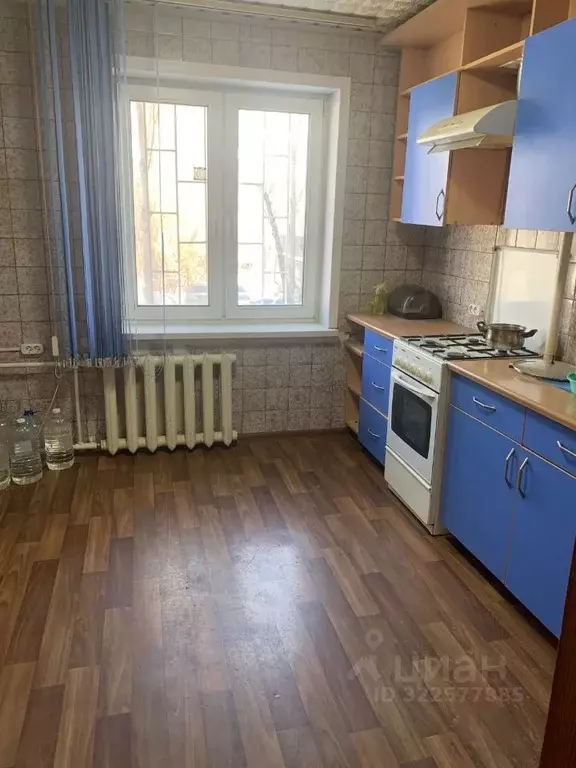 3-к кв. Саратовская область, Саратов ул. Имени С.Ф. Тархова, 13 (56.9 ... - Фото 1