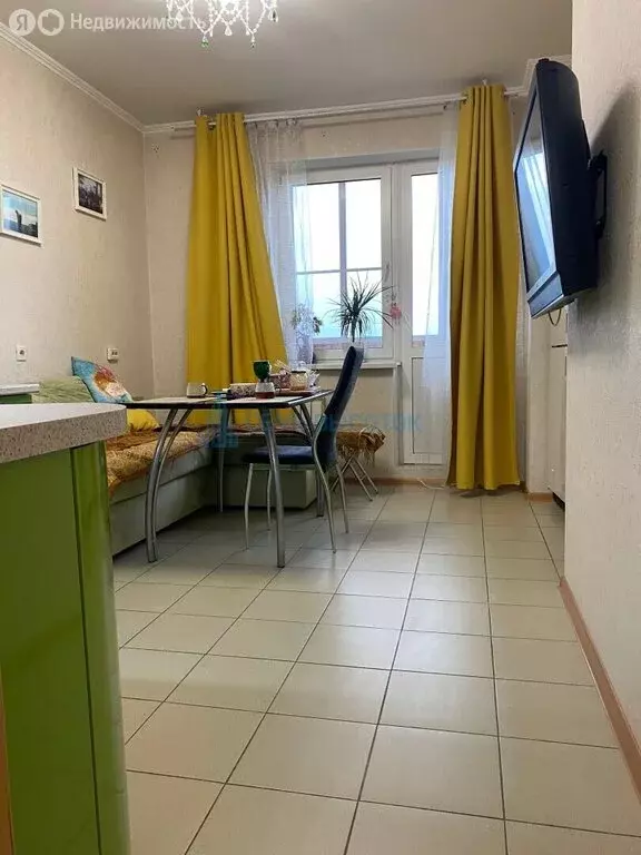2-комнатная квартира: Подольск, улица 43-й Армии, 19 (71.4 м) - Фото 1