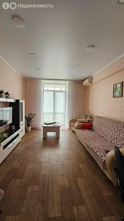 4-комнатная квартира: Стерлитамак, Социалистическая улица, 9 (97.9 м) - Фото 1