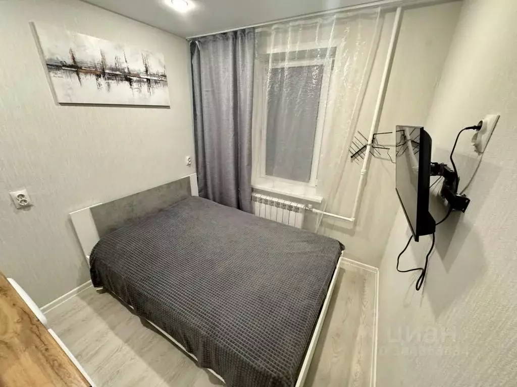 1-к кв. Татарстан, Казань ул. Бондаренко, 8 (11.0 м) - Фото 1