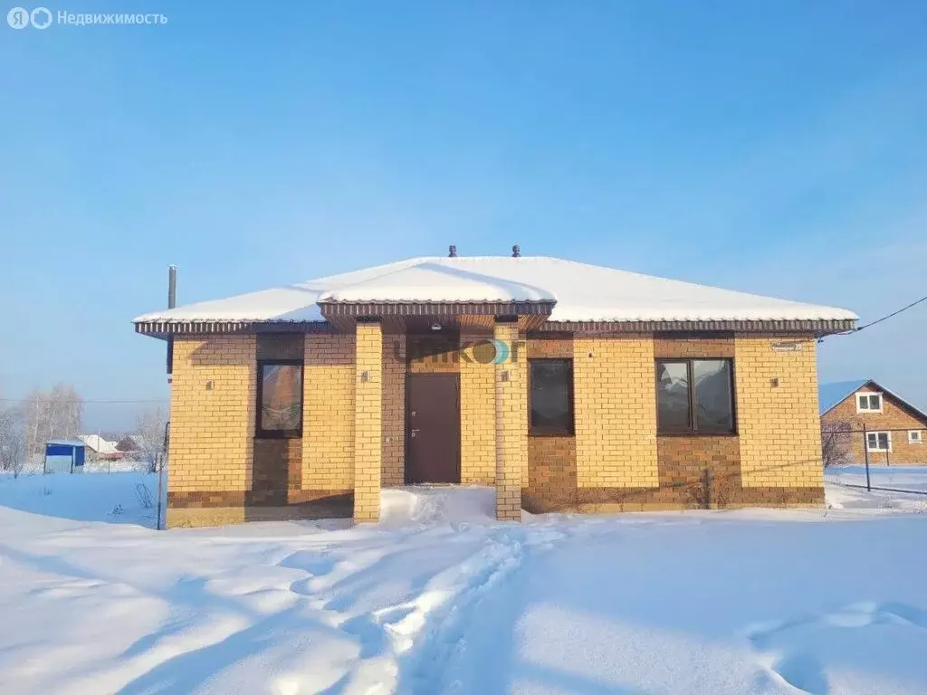 Дом в село Иглино, Красноярская улица (125 м) - Фото 2