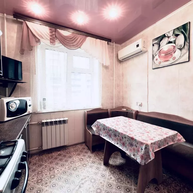 Квартира, 3 комнаты, 64.8 м - Фото 1