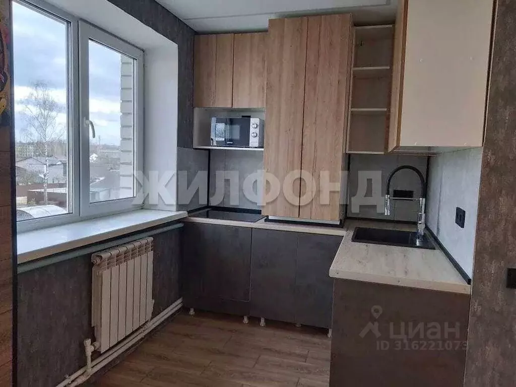 Студия Брянская область, Брянск Угольная ул., 16 (32.0 м) - Фото 1