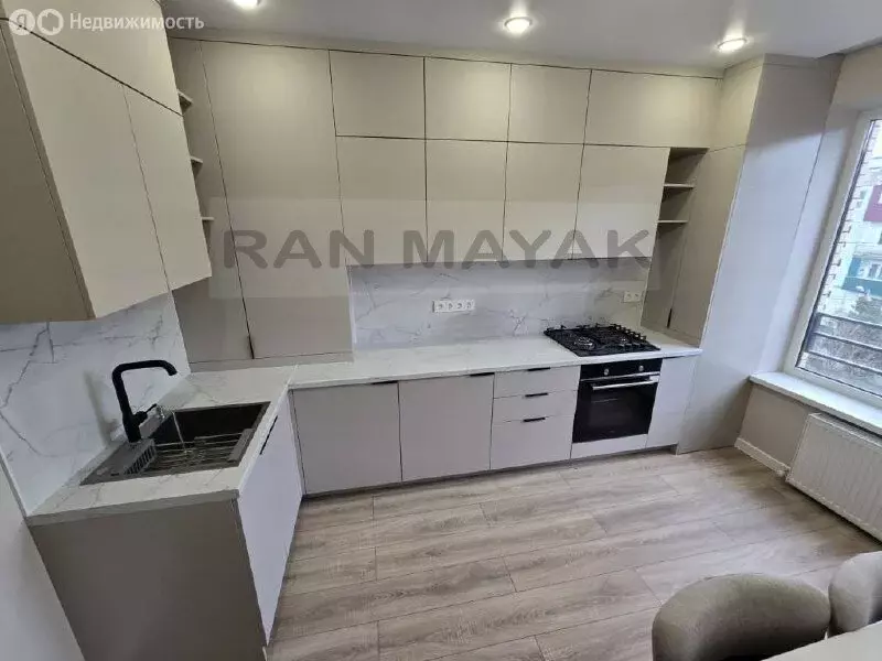 3-комнатная квартира: Майкоп, 7-й переулок, 14 (75.1 м) - Фото 1