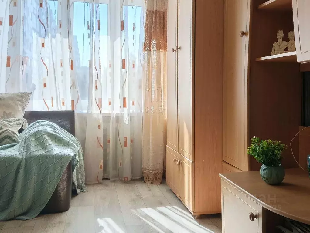 2-к кв. Псковская область, Псков ул. Кузбасской Дивизии, 30 (51.0 м) - Фото 2