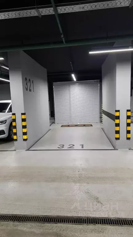 Гараж в Москва Авиационная ул., 79 (17 м) - Фото 1