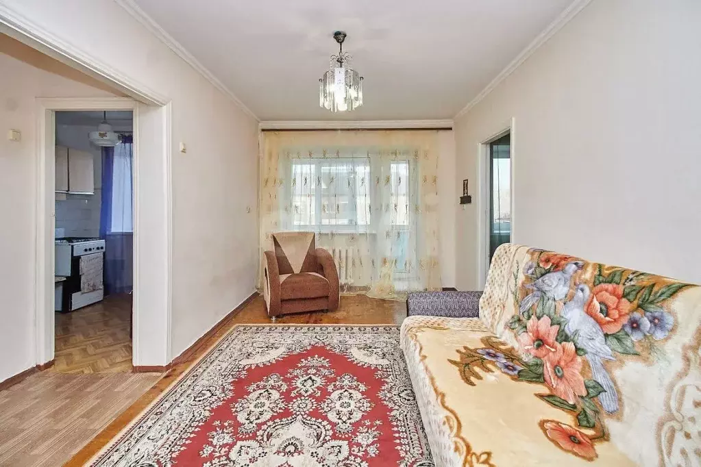 3-к кв. Тюменская область, Тюмень Рижская ул., 56 (57.1 м) - Фото 1