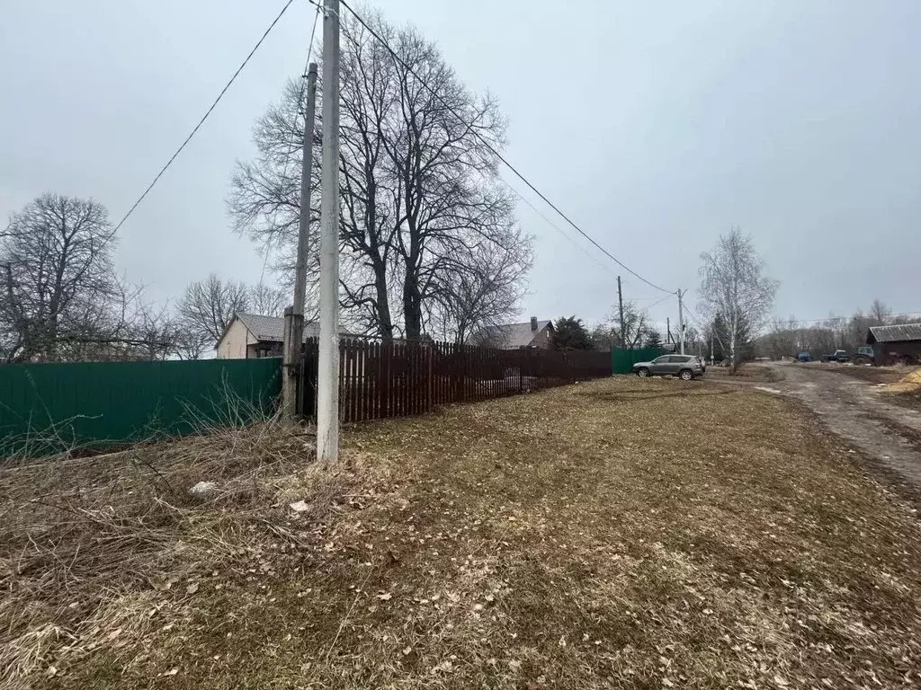 Участок в Московская область, Зарайск муниципальный округ, д. Ерново ... - Фото 1