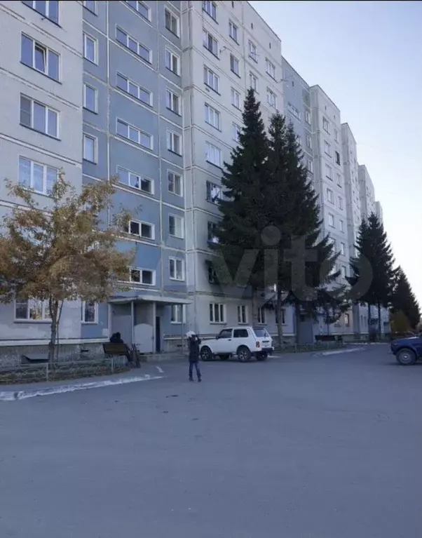 Комната 13 м в 5-к., 1/9 эт. - Фото 0