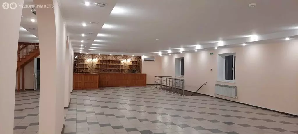 Помещение свободного назначения (270 м) - Фото 2