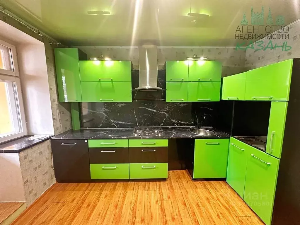 2-к кв. Татарстан, Казань ул. 2-я Азинская, 1В (62.8 м) - Фото 1