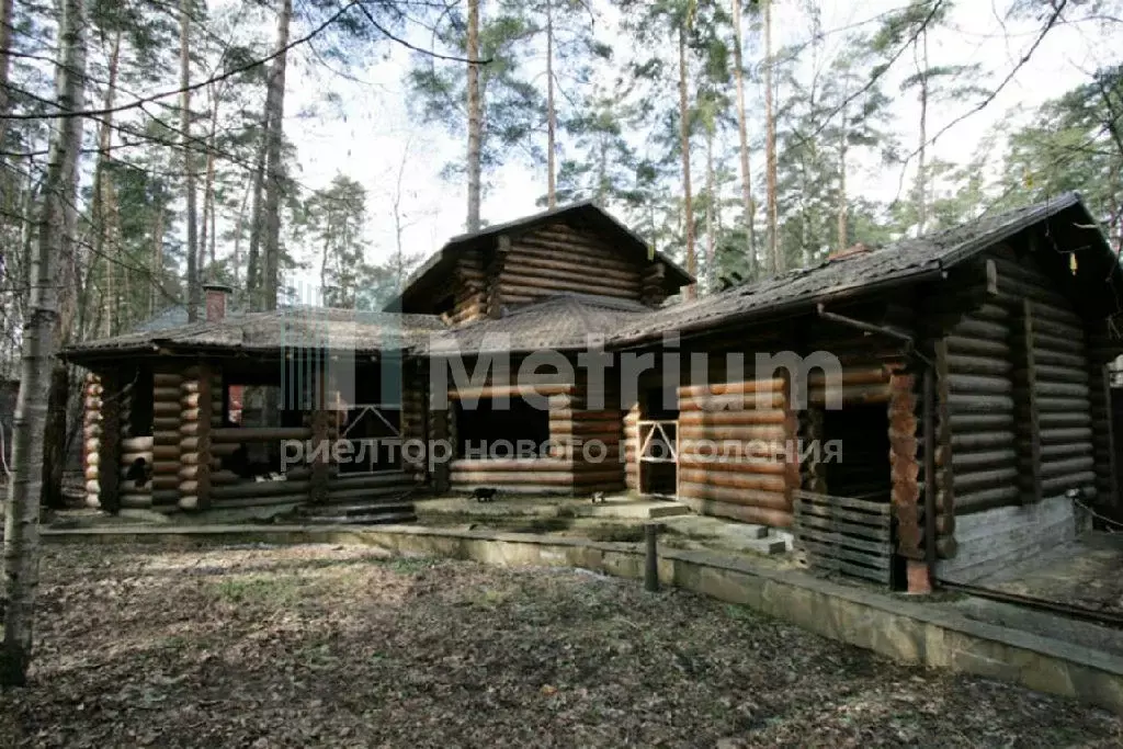 Продается дом в ДСК Зеленая лощина - Фото 1