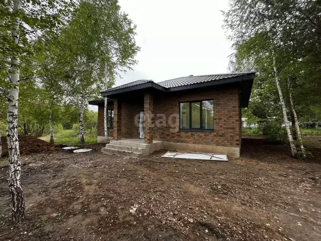 Дом в Башкортостан, Уфа городской округ, с. Нагаево  (100 м) - Фото 1