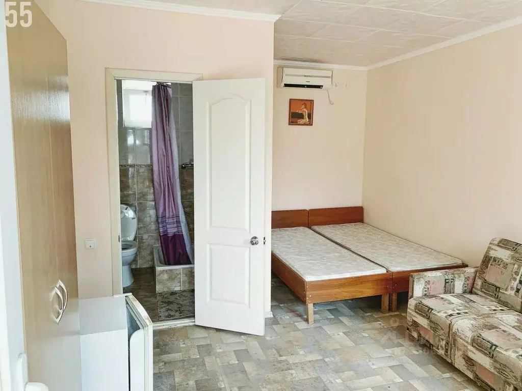 Дом в Крым, Евпатория городской округ, Заозерное пгт ул. Солнечная ... - Фото 2