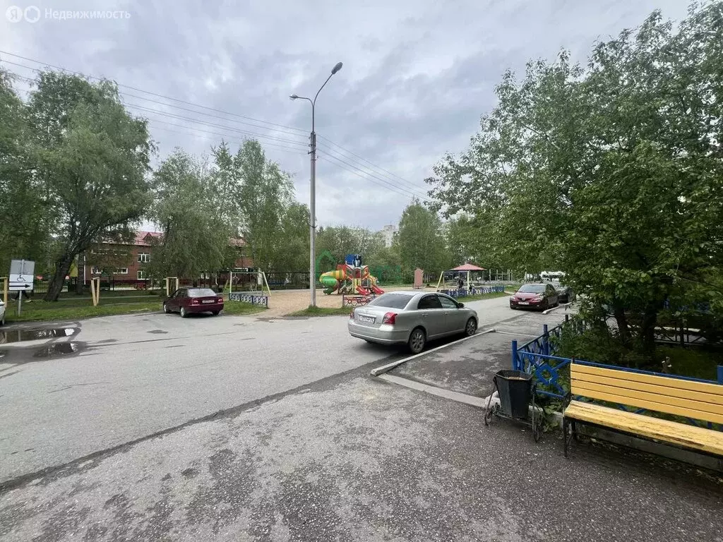 2-комнатная квартира: Тобольск, 6-й микрорайон, 15 (43 м) - Фото 1