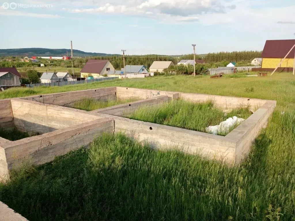 Участок в посёлок Тюльган, Пушкинская улица, 7 (15 м) - Фото 0