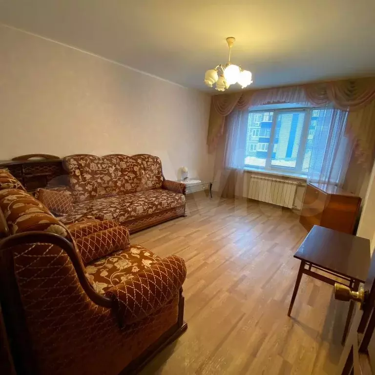 2-к. квартира, 52 м, 1/5 эт. - Фото 0