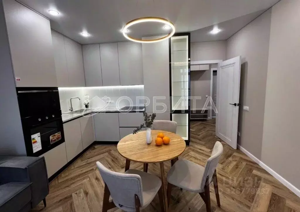 1-к кв. Тюменская область, Тюмень ул. Валентины Трофимовой, 8 (40.6 м) - Фото 1