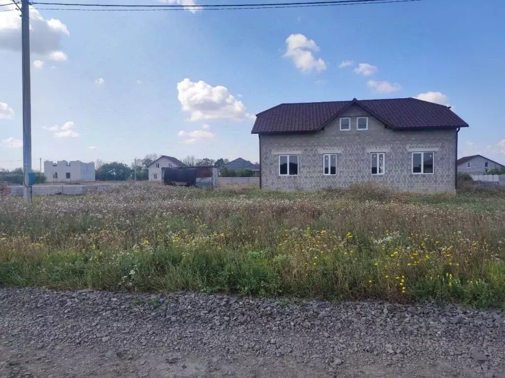 Дом в Белгородская область, Белгородский район, Хохловское с/пос, с. ... - Фото 1