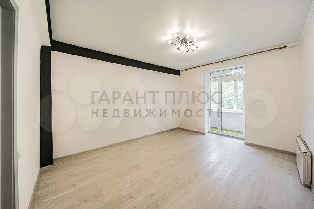 3-к. квартира, 93 м, 3/3 эт. - Фото 0