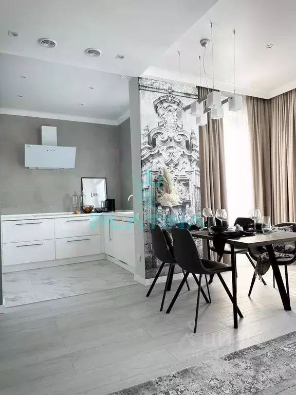 2-к кв. Татарстан, Казань ул. Татарстан, 14/59 (80.0 м) - Фото 0