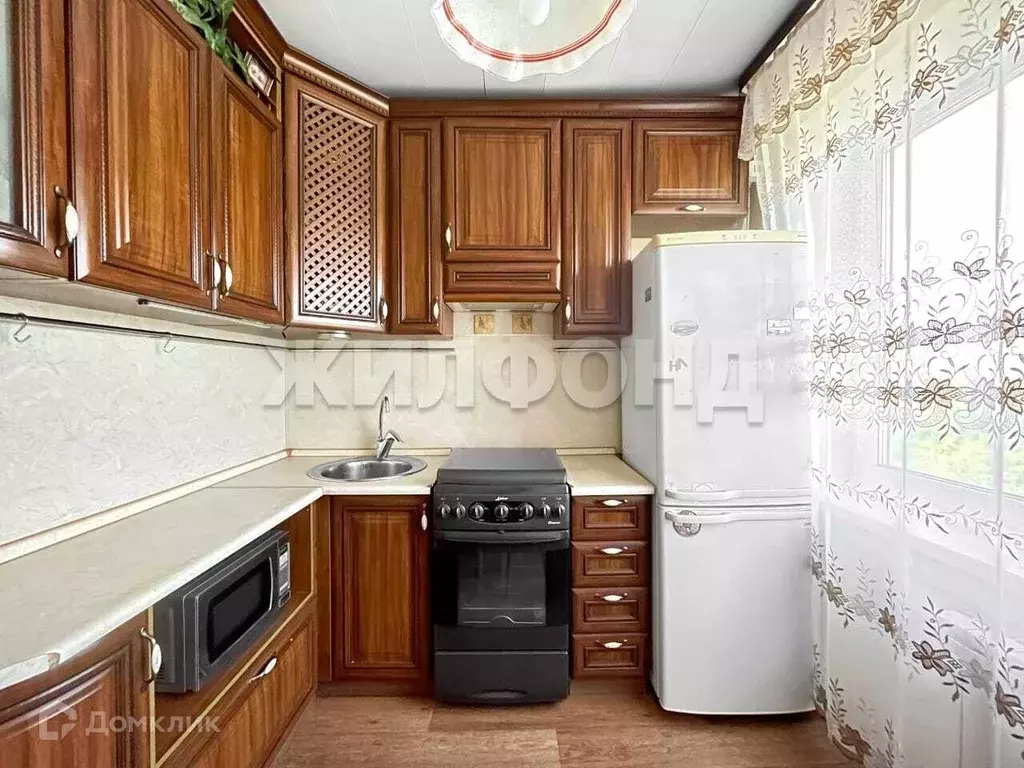 Продаётся 4-к квартира, 61.3 м - Фото 0