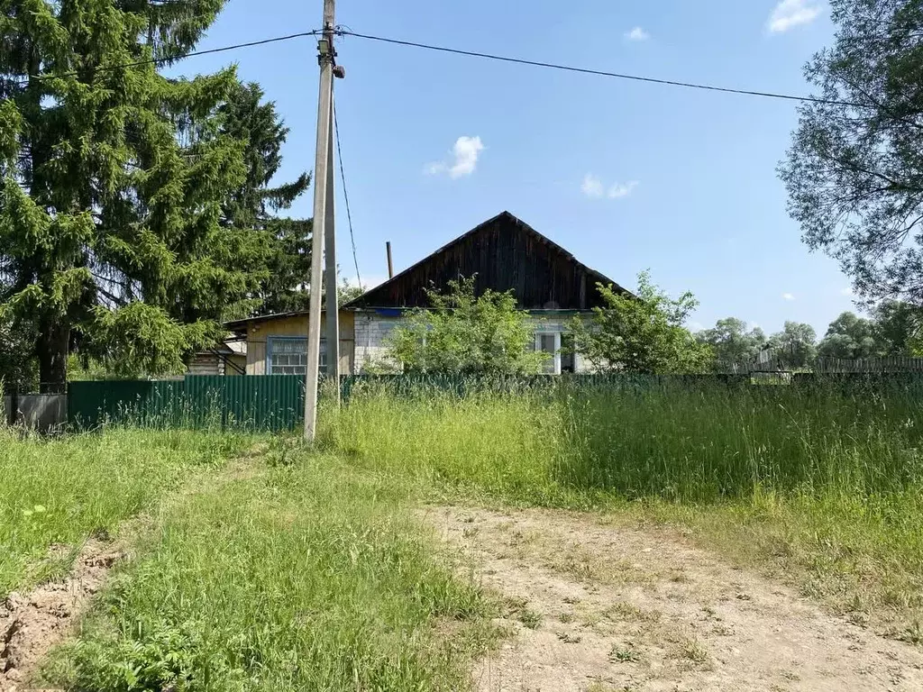 Дом в Башкортостан, Иглинский район, с. Улу-Теляк, Зверосовхоз мкр  ... - Фото 0