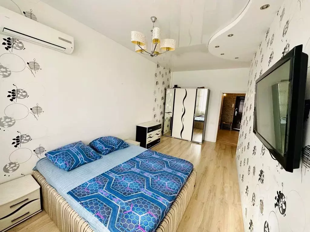 2-к кв. Татарстан, Набережные Челны просп. Раиса Беляева, 50А (82.0 м) - Фото 2