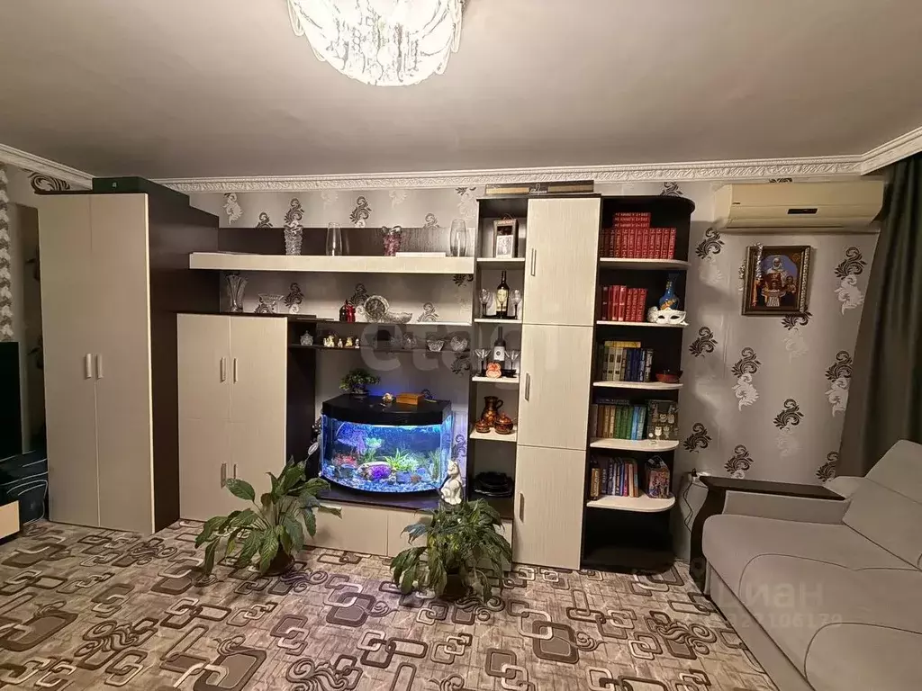 3-к кв. Адыгея, Майкоп ул. Коммунаров, 9 (67.0 м) - Фото 1